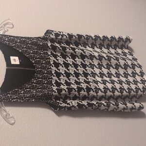CAbi Black and White Houndstooth Sleeveless Top
